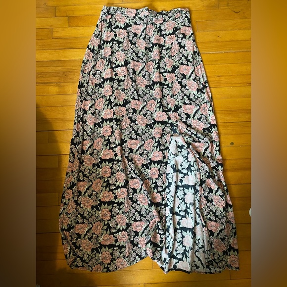 AE Floral Midi Skirt - Picture 4 of 4